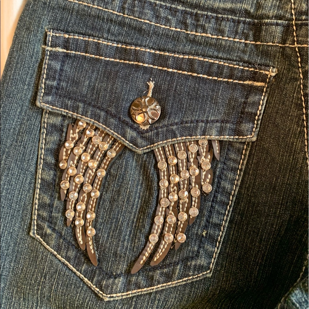 Daniel Jeans Size 3/4 dark denim with back pocket rhinestone embellishments